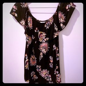 🔥2/$13 Like New Old Navy Top